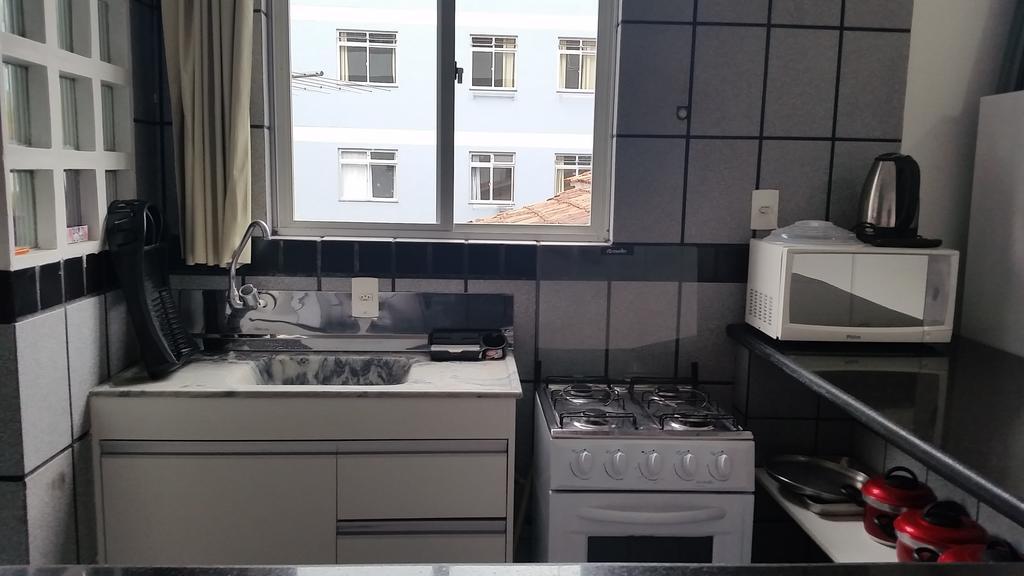 Apartamento Residencial Messina Apartment ฟลอเรียนอโปลิส ภายนอก รูปภาพ