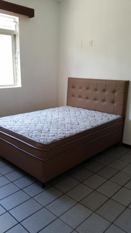 Apartamento Residencial Messina Apartment ฟลอเรียนอโปลิส ภายนอก รูปภาพ