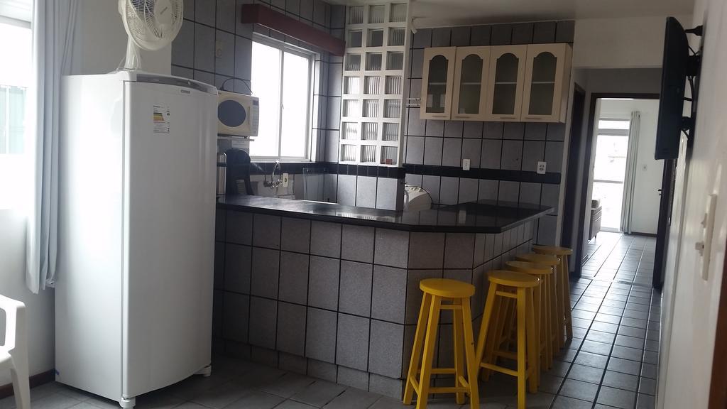 Apartamento Residencial Messina Apartment ฟลอเรียนอโปลิส ภายนอก รูปภาพ