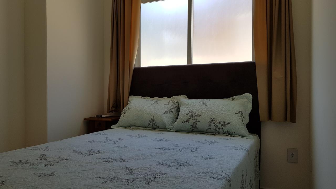 Apartamento Residencial Messina Apartment ฟลอเรียนอโปลิส ภายนอก รูปภาพ